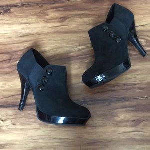 Black Heeled Boot (7) - worn once